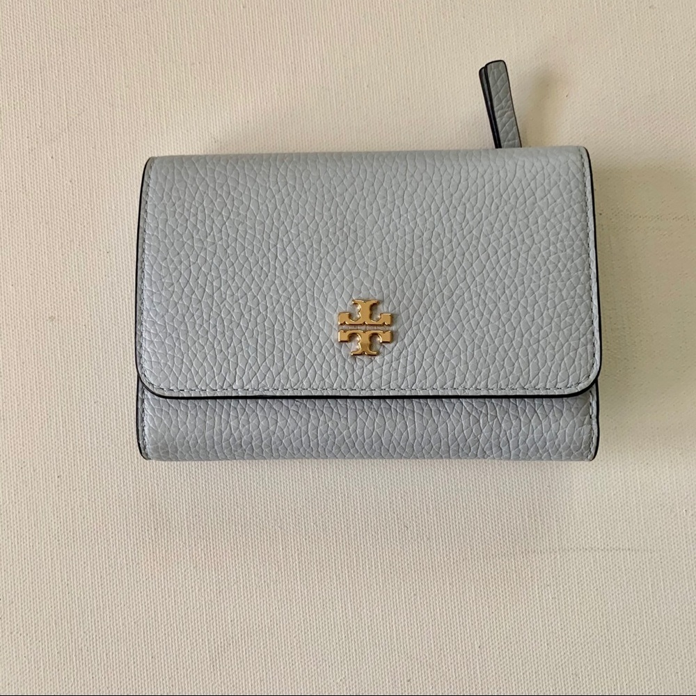 Tory Burch Carter Blue Pebbled Leather Wallet